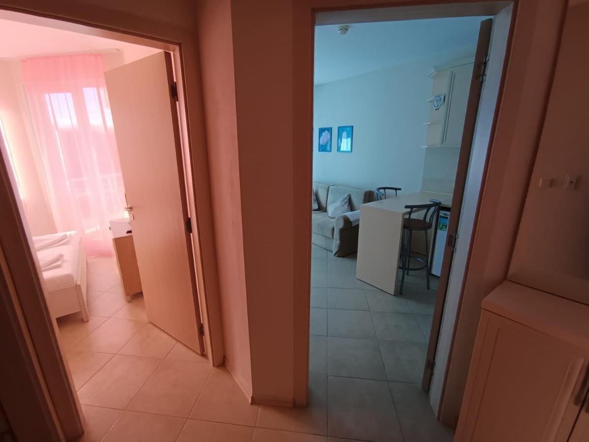 Excellent Apartment In Emberli Aparthotel. Lozenets Dış mekan fotoğraf